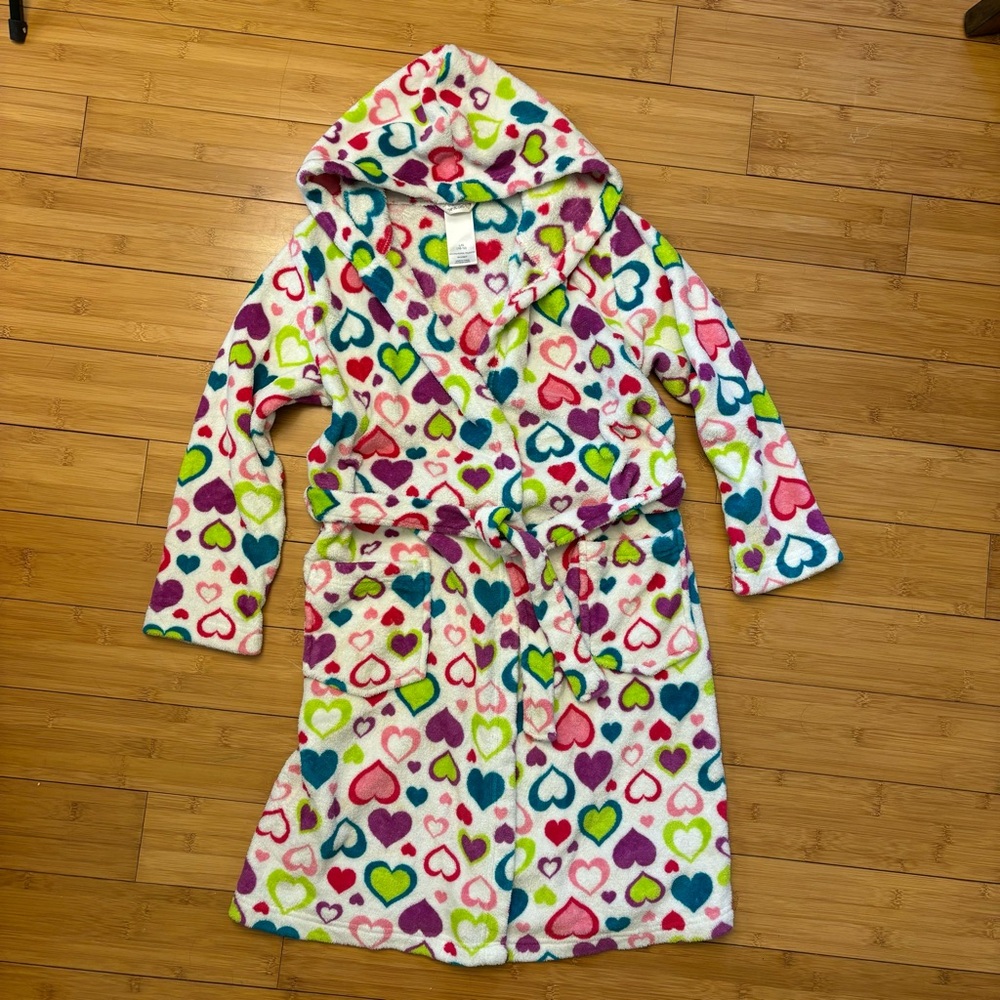 Girl’s super soft hooded bathrobe by Total Girl, size L (10-12), front pockets.